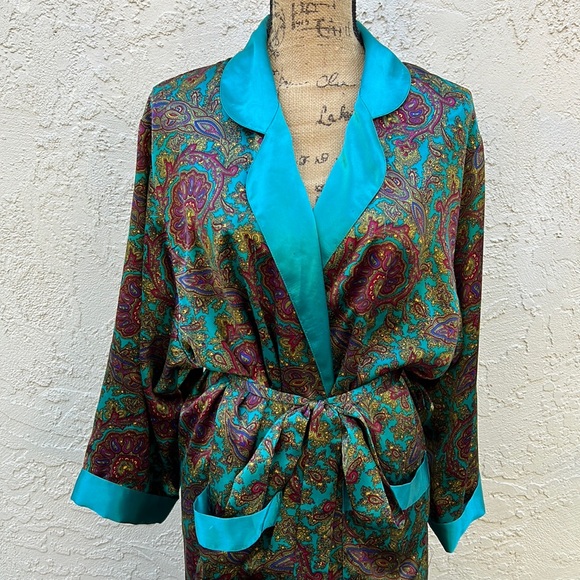 Vintage Victoria’s Secret Gold Label Silky Paisley Kimono Robe (size PS) - Picture 2 of 8
